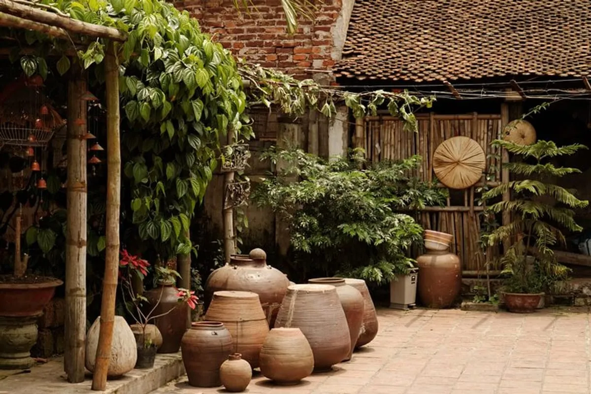Hanoi Cycling Trip Duong Lam Ancient Village 1 Day